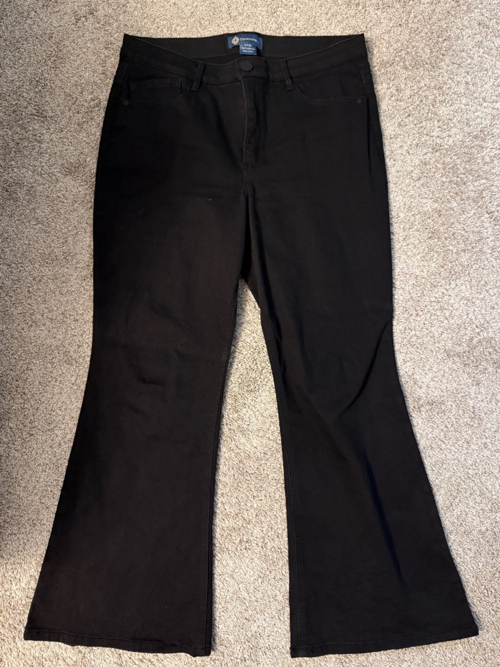 Democracy Women’s “Ab”solution High Rise Out There Flare Jeans Size 14P